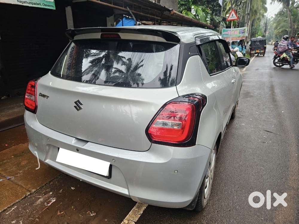 Maruti Suzuki Swift Vxi + Manual, 2021, Petrol