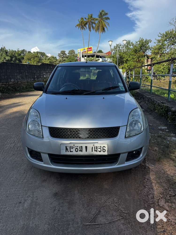 Maruti Suzuki Swift Vxi Optional, 2006, Petrol