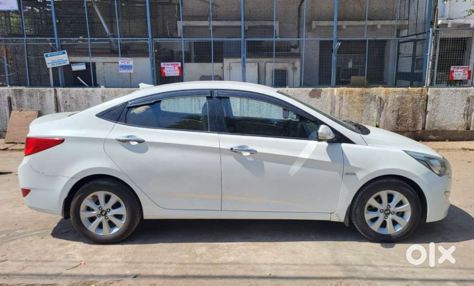Hyundai Verna 1.6 Sx (o) Crdi Anniversary Edition, 2016, Diesel