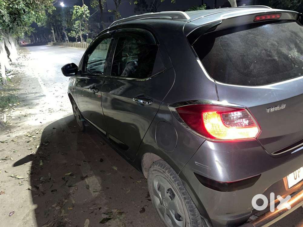 Tata Tiago Petrol 2019