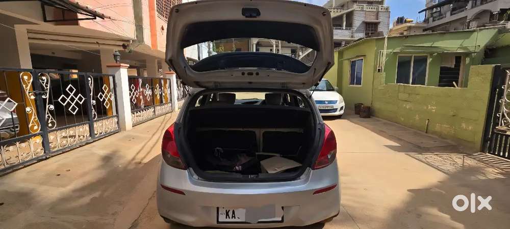 Hyundai I20 Magna Petrol 2012