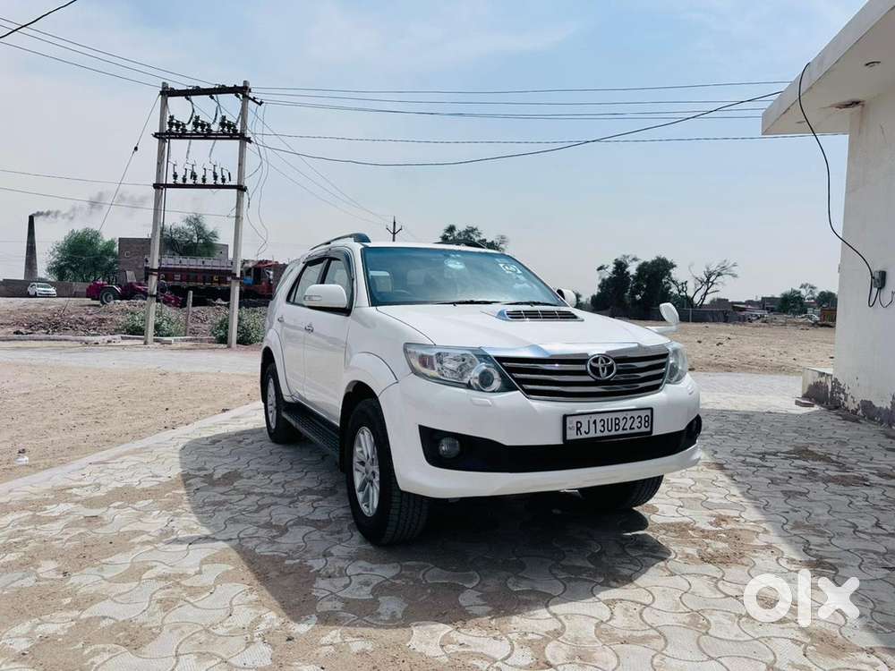 Toyota Fortuner Diesel 2014