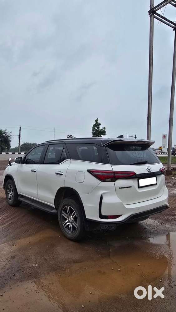 Toyota Fortuner Legender 2019