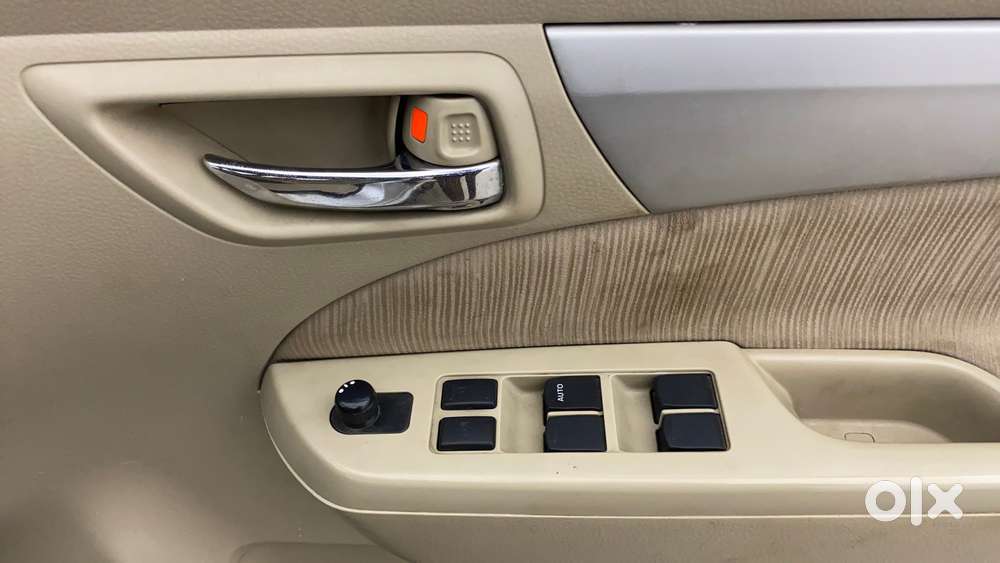 Maruti Suzuki Ertiga 2012-2015 Vdi, 2012, Diesel