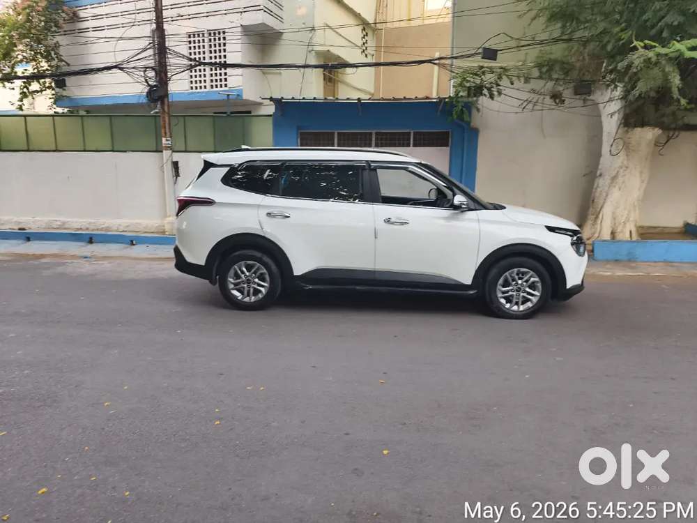 Kia Carens 2024