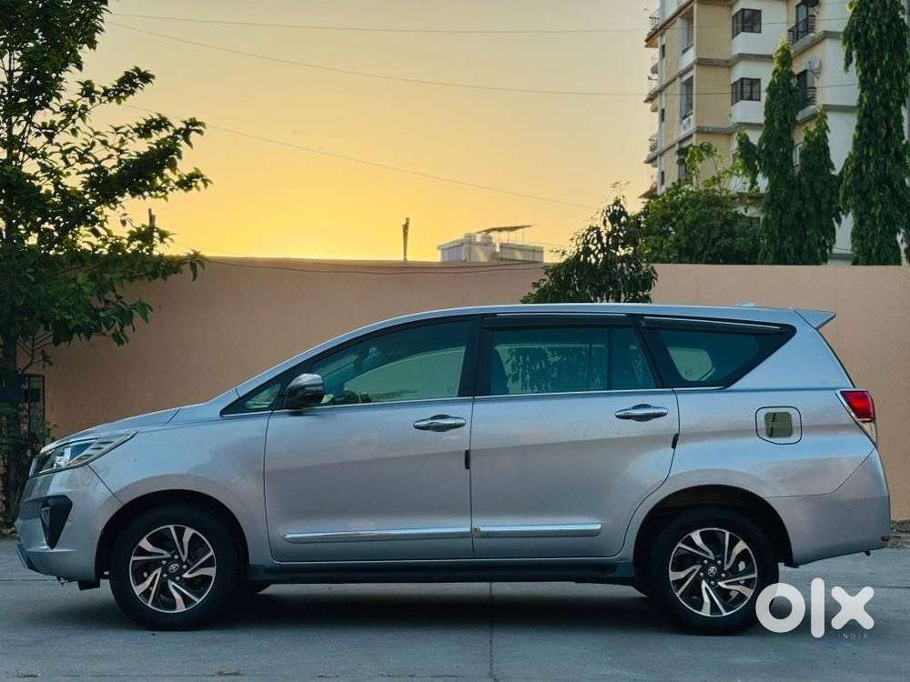 Toyota Innova Crysta G 7 Str, 2022, Petrol