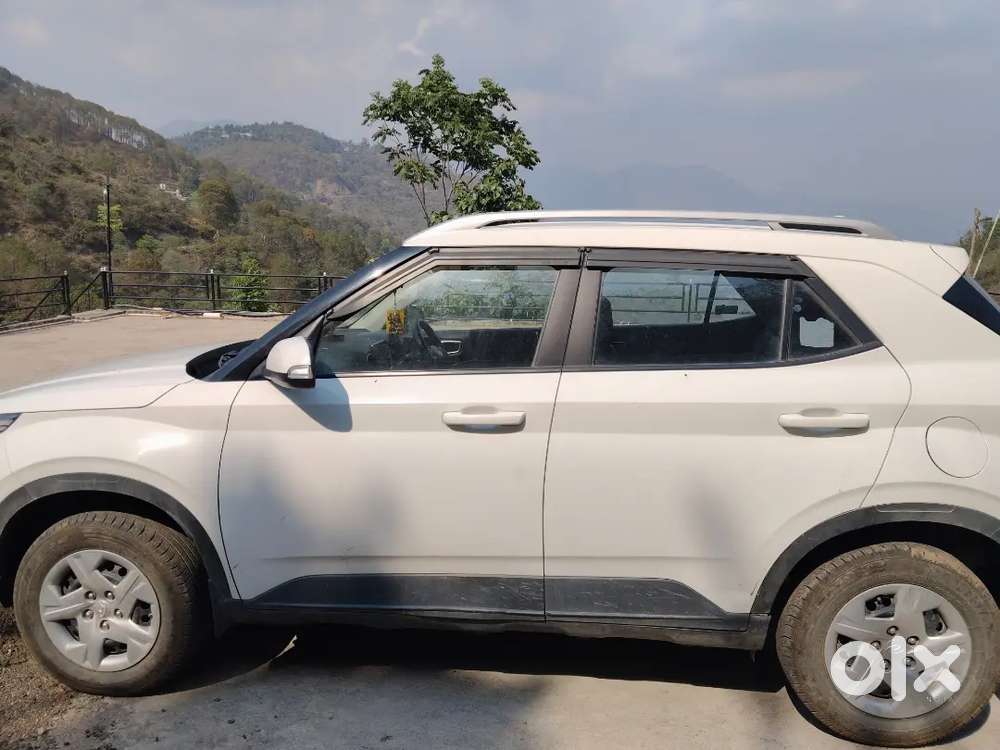 Hyundai Venue S Plus Petrol 2022