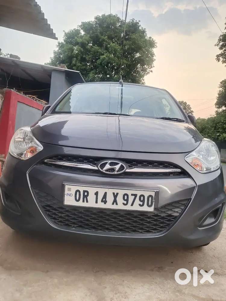 Hyundai I10 Sportz 2012