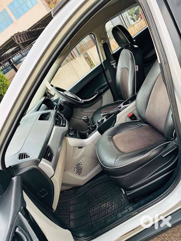 Tata Nexon 1.5 Revotorq Xt, 2019, Diesel