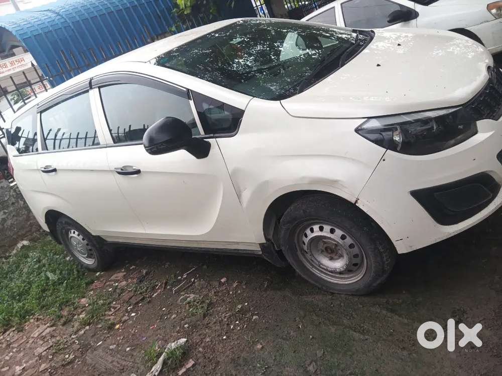 Mahindra Marazzo 1.5 Diesel 2019
