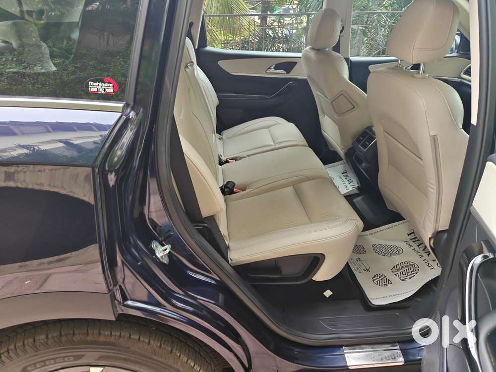 Mahindra Xuv700 2.0 Ax 7 Petrol At Luxury Pack Str, 2024, Petrol