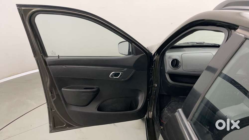 Renault Kwid 1.0 Rxt Sce Special (o), 2019, Petrol