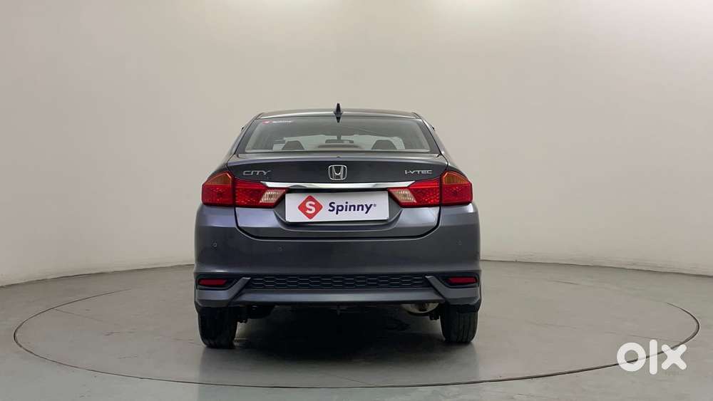 Honda City I-vtec V, 2022, Petrol