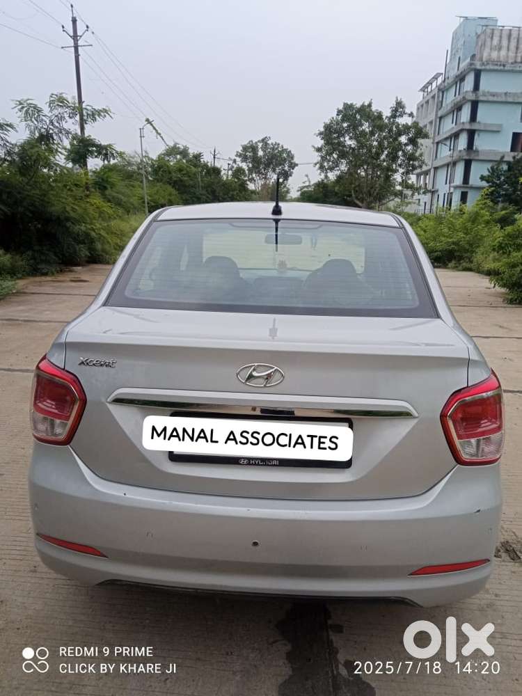 Hyundai Xcent 1.2 Vtvt S, 2015, Petrol