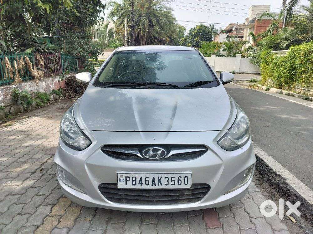 Hyundai Verna, 2014, Diesel