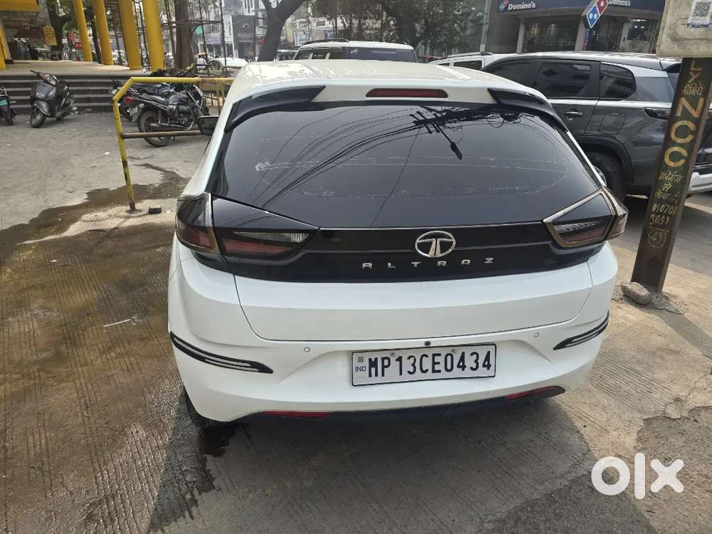 Tata Altroz Petrol 2022