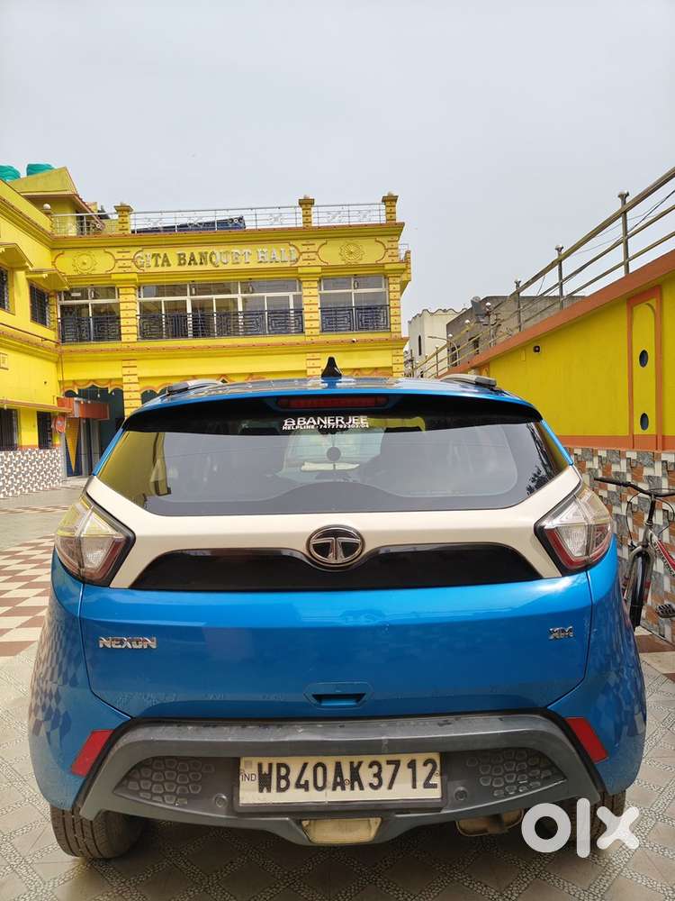 Tata Nexon Petrol 2018