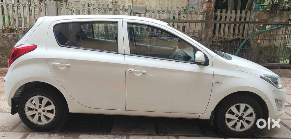 Hyundai I20 Sportz 1.2 Bs-iv, 2013, Petrol