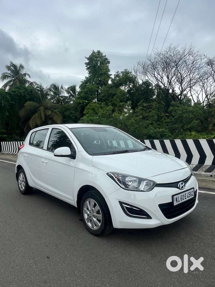 Hyundai I20 Sportz 1.2 Bs-iv, 2012, Diesel
