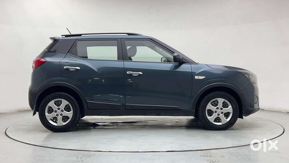 Mahindra Xuv300 W6, 2019, Petrol