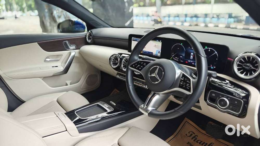 Mercedes-benz A-class Limousine 200, 2024, Petrol