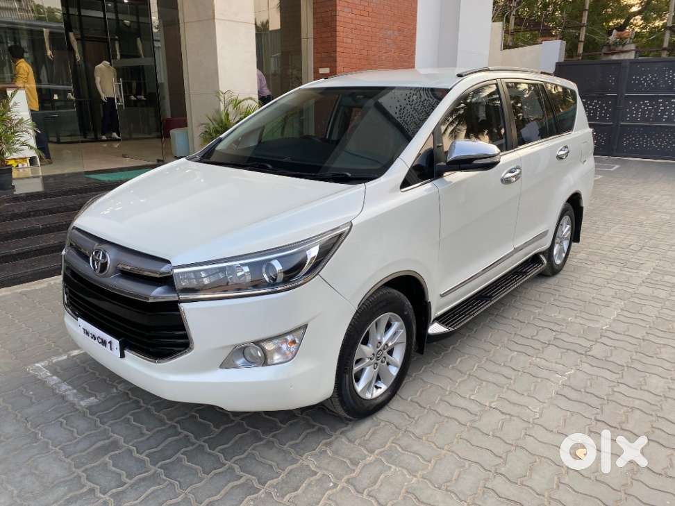 Toyota Innova Crysta 2.8z Automatic, 2017, Diesel