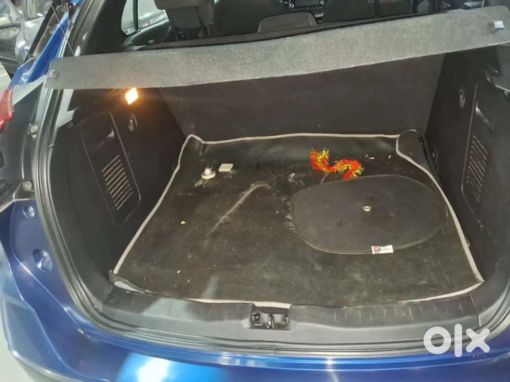 Nissan Kicks, Petrol Automatic Top End