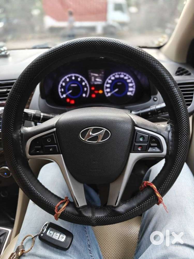 Hyundai Verna 1.6 Sx (o) Vtvt, 2013, Petrol