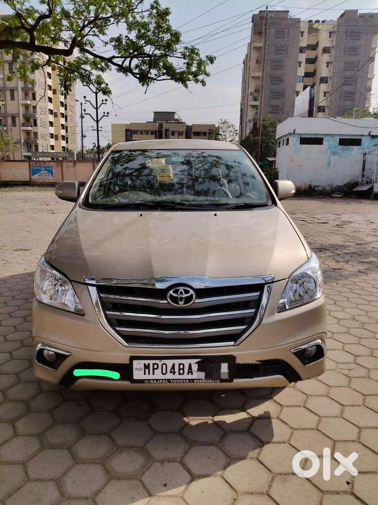 Toyota Innova 2004 Diesel Well Maintained