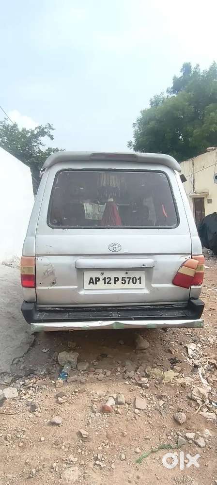 Toyota Qualis Rs Diesel 2004