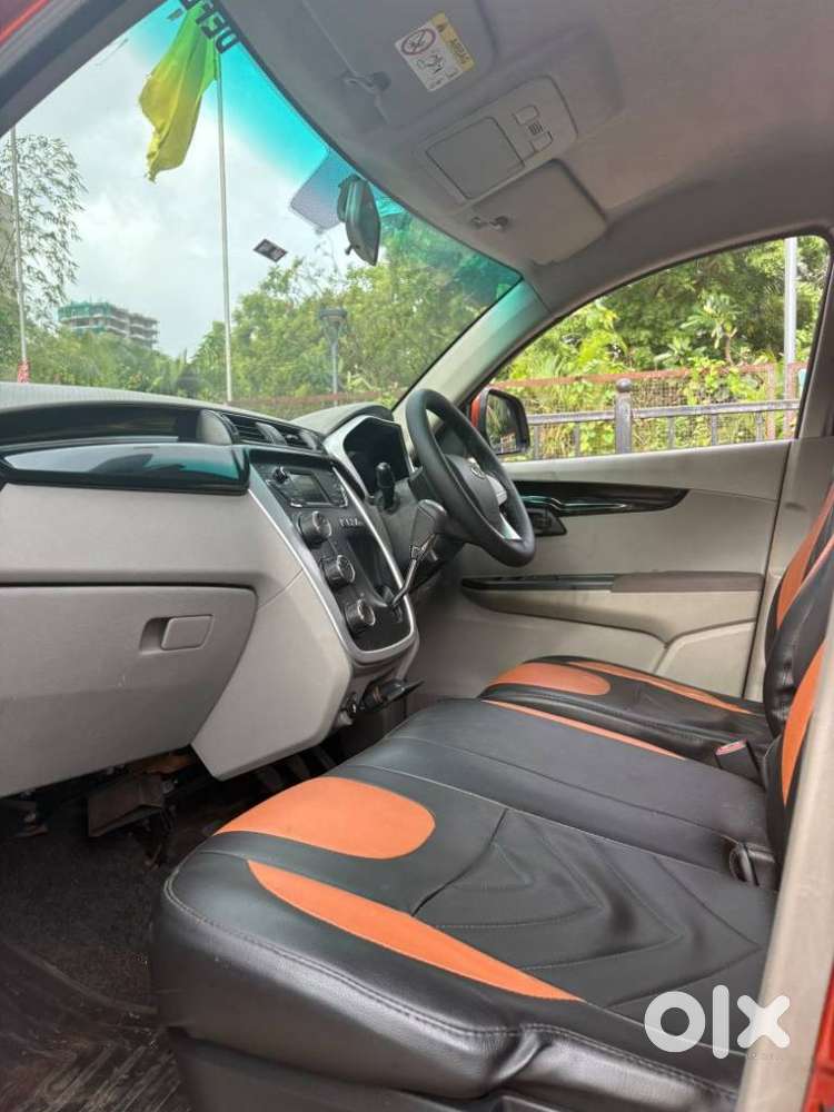 Mahindra Kuv 100, 2016, Petrol