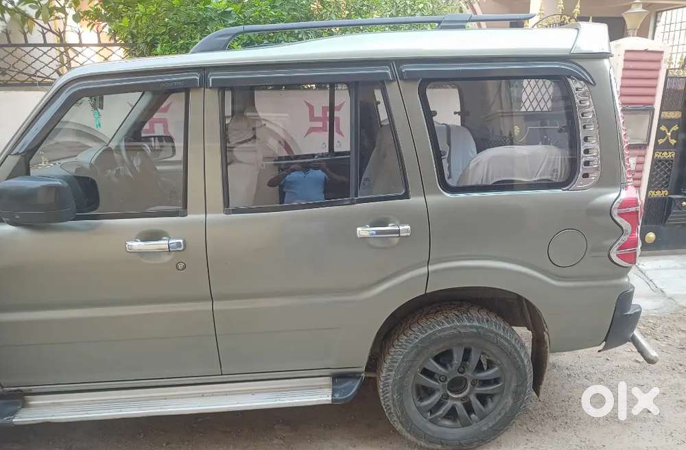 Mahindra Scorpio 2010 Diesel 95000 Km Driven