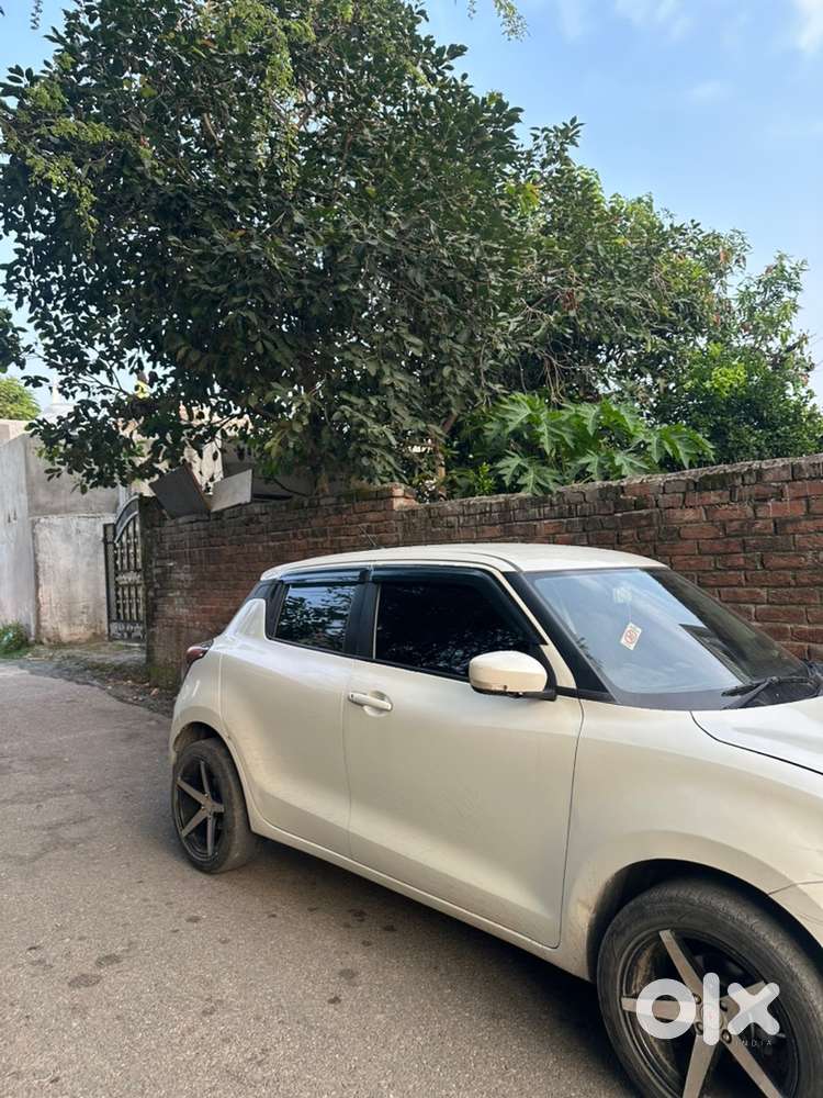 Maruti Suzuki Swift Petrol 2024