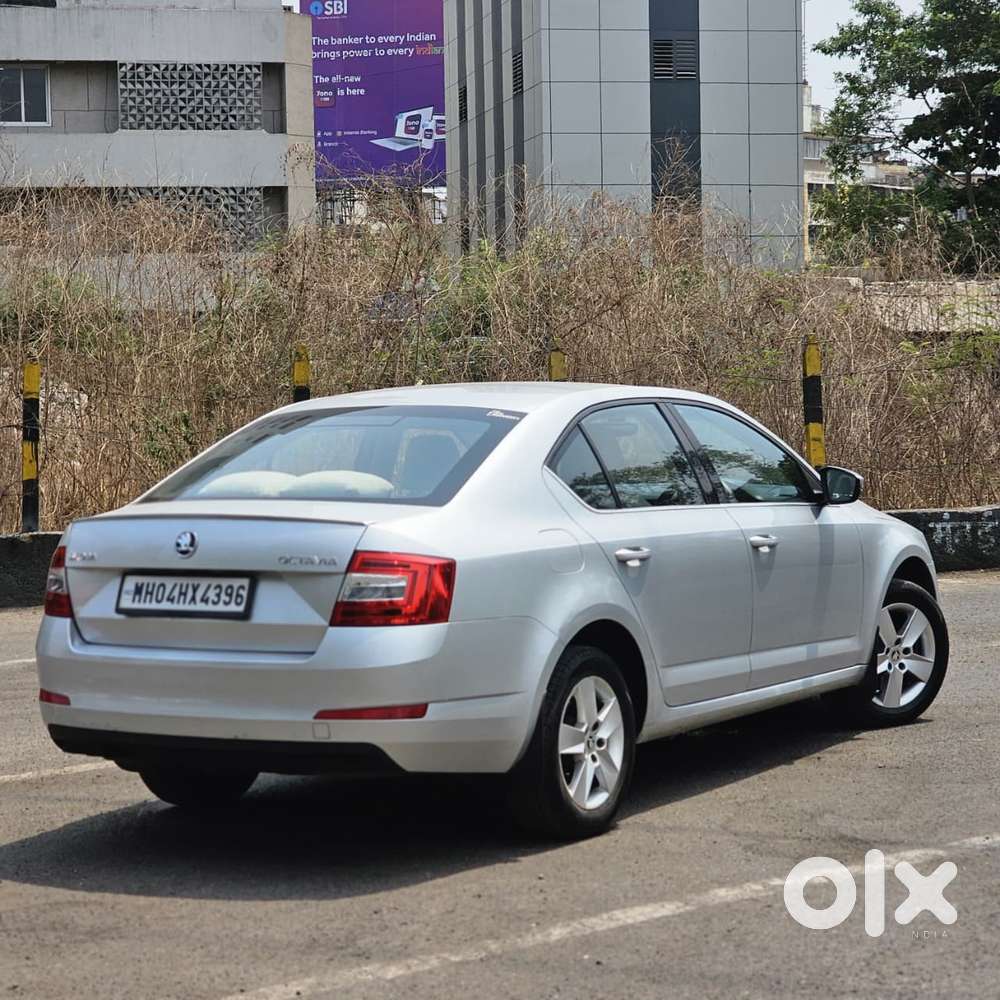 Skoda Octavia Ambition 1.8 Tsi At, 2018, Petrol