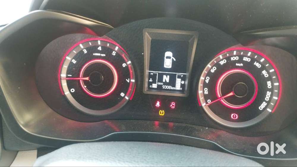 Mahindra Xuv300 2023 Suv