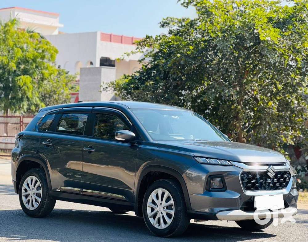 Maruti Suzuki Grand Vitara 1.5 Delta Smart Hybrid At, 2023, Petrol