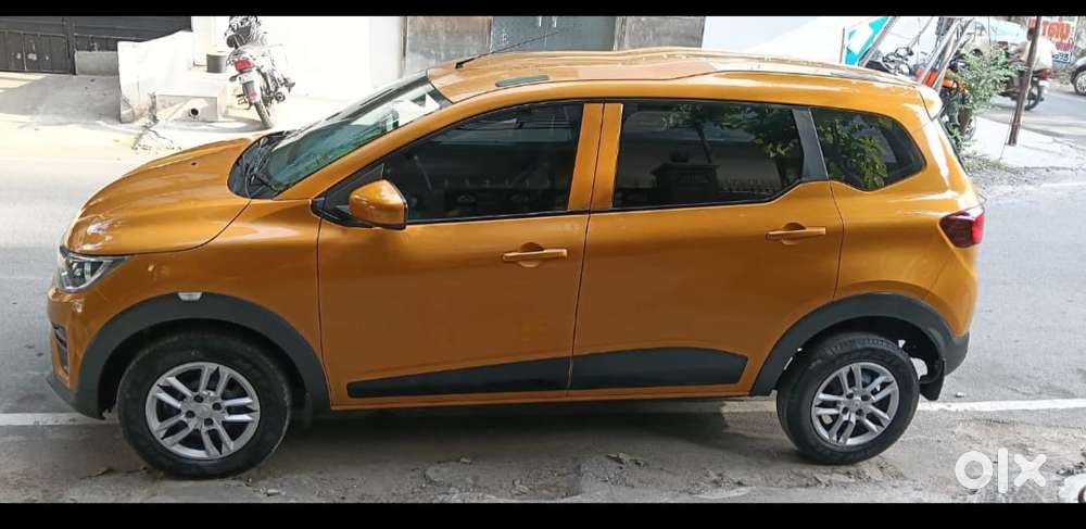 Renault Triber Rxl, 2021, Petrol