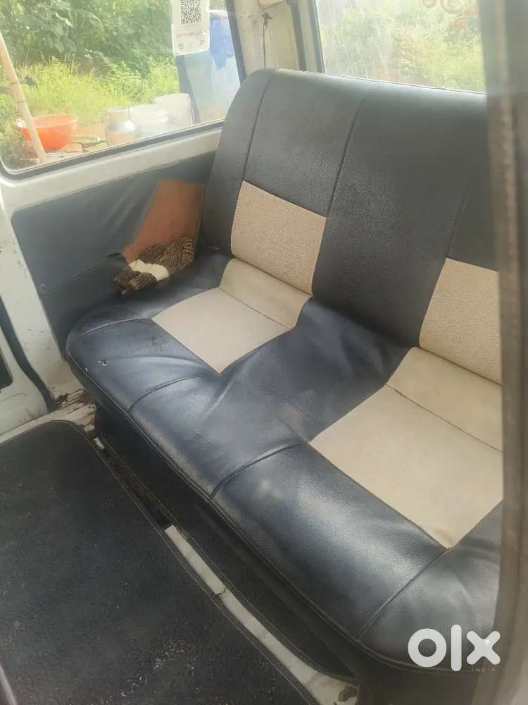 Maruti Suzuki Omni 5 Seater 2006