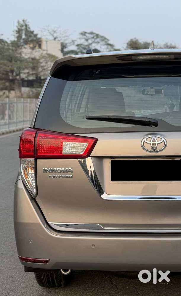 Toyota Innova Crysta