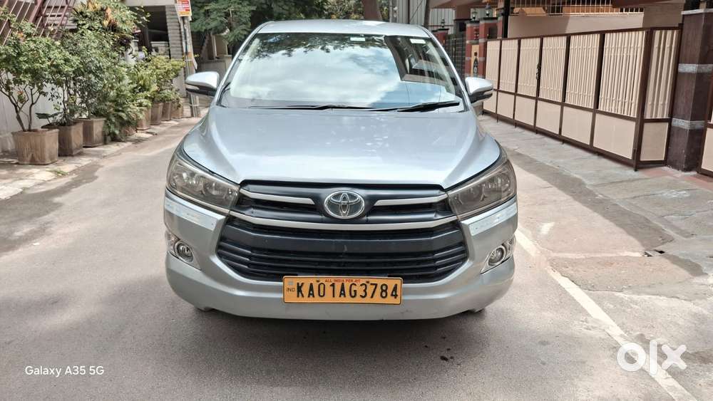 Toyota Innova Crysta 2.4 Gx Mt 8s, 2016, Diesel