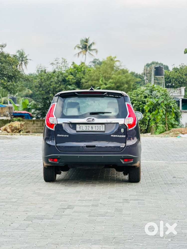 Mahindra Marazzo M8, 2018, Diesel