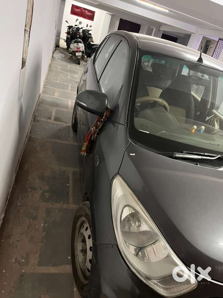 Hyundai I10 Sportz 2013