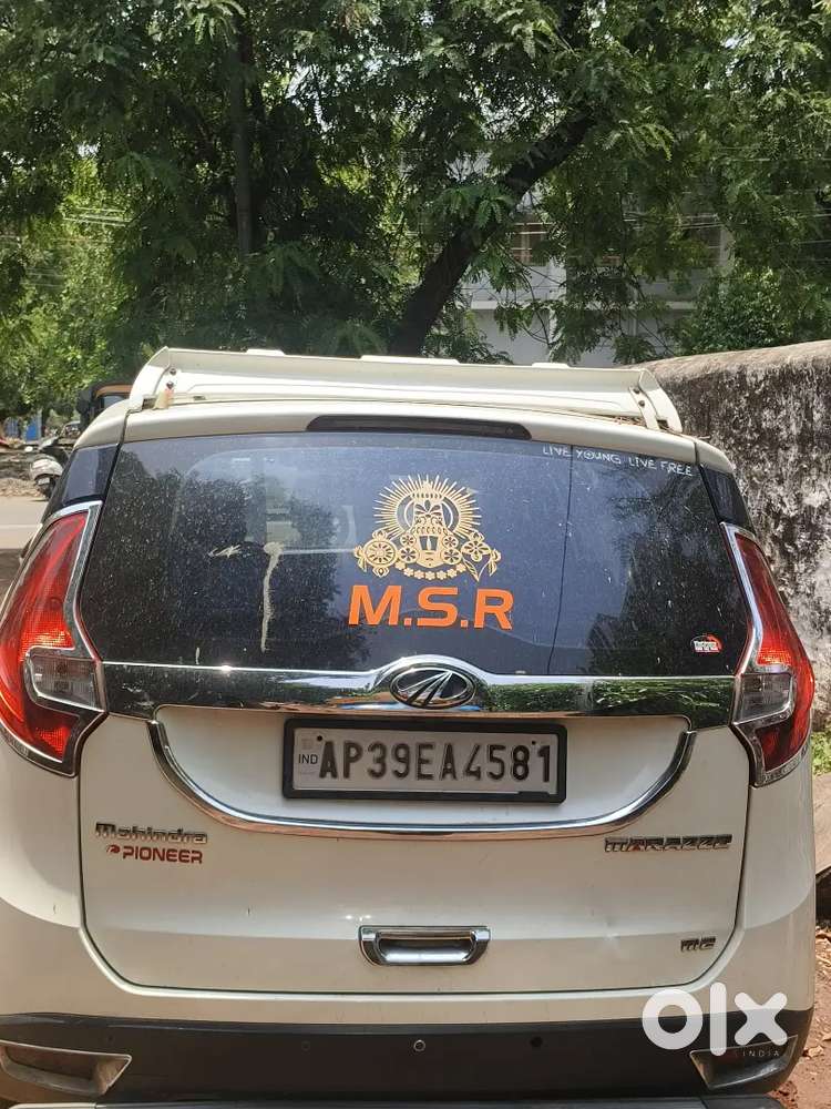 Mahindra Marazzo 2020 Diesel 140000 Km Driven