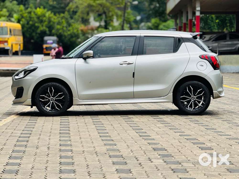 Maruti Suzuki Swift Zxi Plus, 2021, Petrol