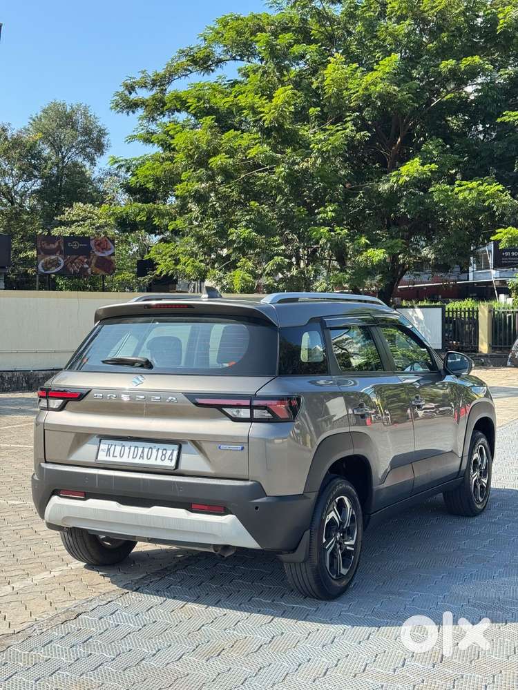 Maruti Suzuki Vitara Brezza 1.5 Zxi Plus At, 2023, Petrol