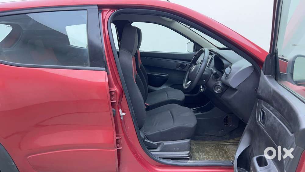 Renault Kwid 2019-ongoing 1.0 Rxt Amt (o), 2017, Petrol