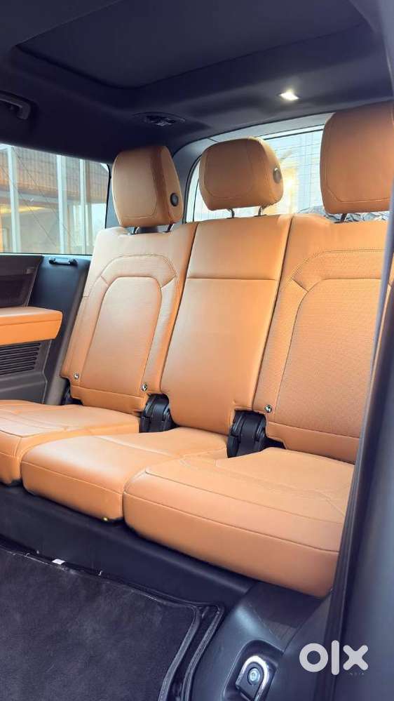 Land Rover Defender 3.0 L 130 Hse, 2023, Diesel