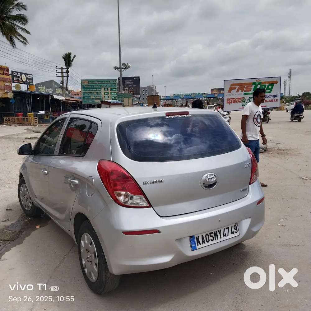 Hyundai I20 Megna Petrol