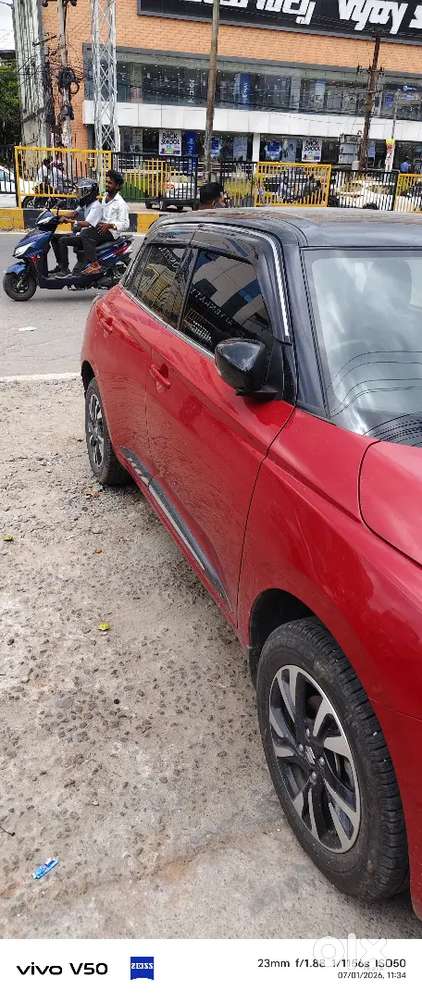 Maruti Suzuki Swift Zxi 2024