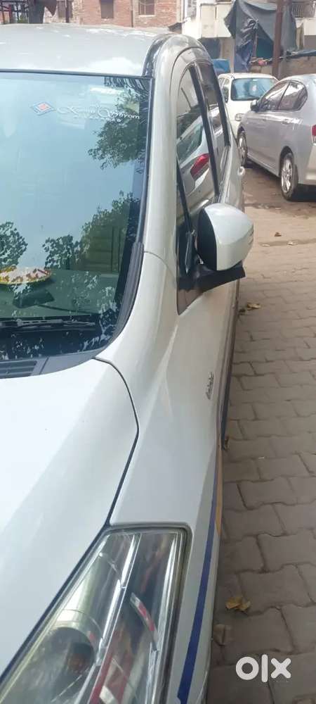 Maruti Suzuki Ertiga 2013